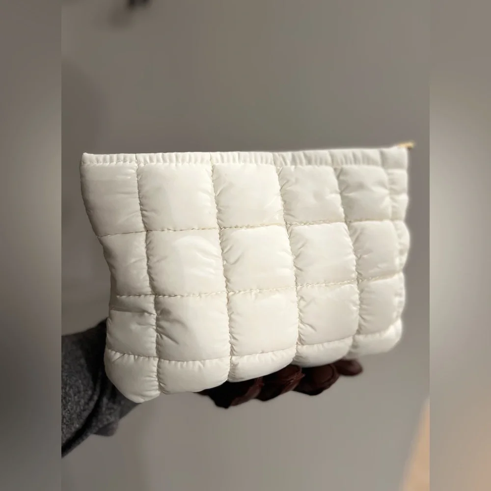 White puffer pouch New
